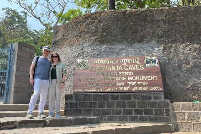 Bombay: Visita guiada a la isla y cuevas de Elefanta