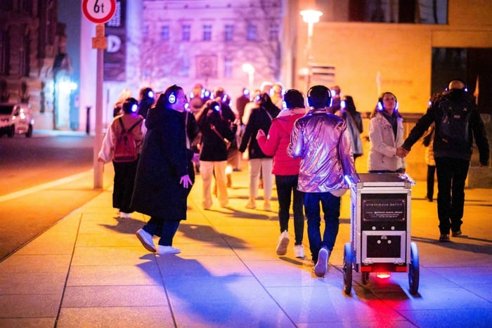 Dance through Munich - mobile silent disco through the city