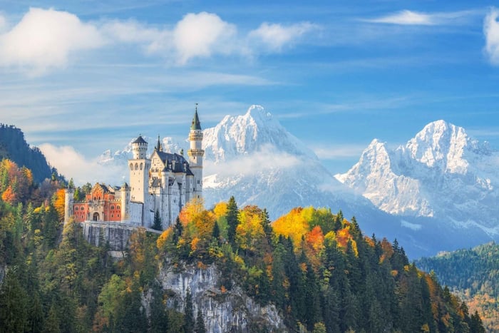 Fra München: Tur til Neuschwanstein & Linderhof på spansk