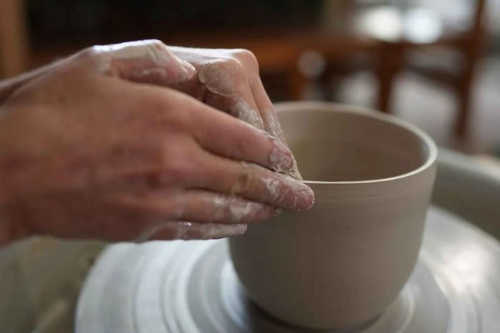 Fürholzen : atelier de poterie au tour pour tous les niveaux