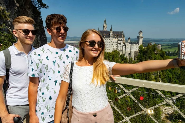 Neuschwanstein & Hohenschwangau Castle Late Risers