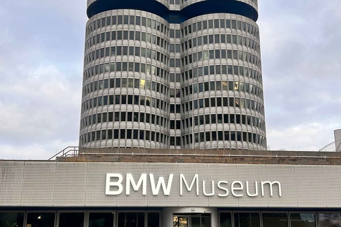 München: Private Rundfahrt zu den Highlights der Stadt mit Abholung