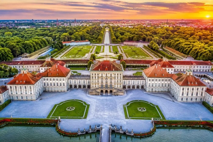 München: Privat stadstur med BMW-museet och Nymphenburg