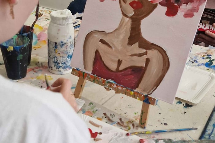 Sip-en-paint-workshop met wijn in München