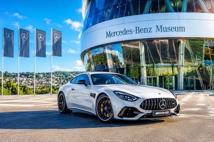 München: Stuttgart, Mercedes og Porsche + rundvisning på BMW-museet