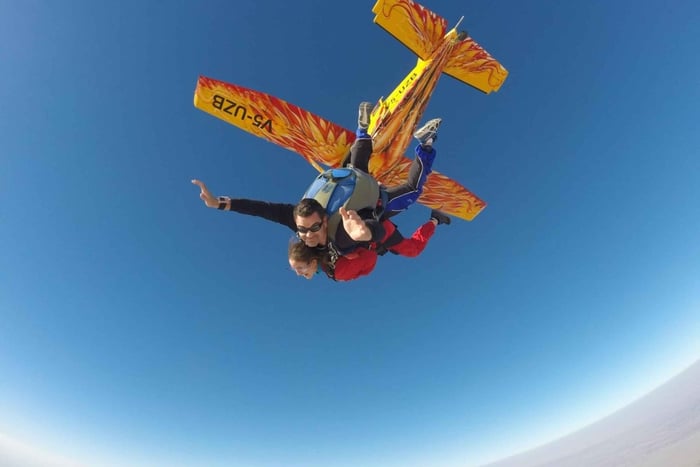 Depuis Swakopmund : le saut en parachute en tandem