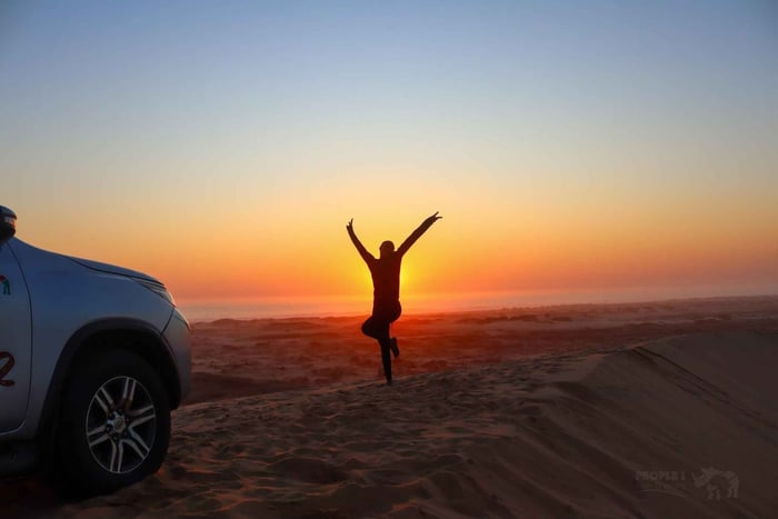 Walvis Bay: Private Sandwich Harbour 4x4 Sunset Tour