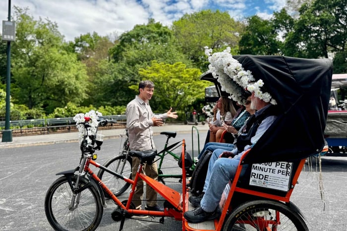 NYC: Central Park Storytelling Pedicab Tour med teater