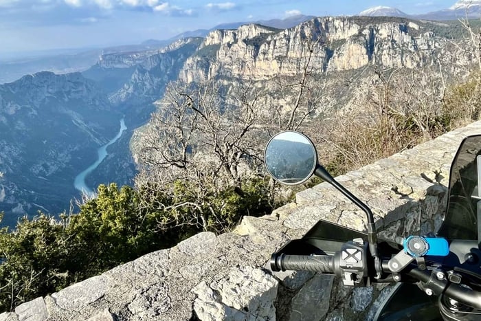 Tour in moto sulla Costa Azzurra – Alpi e Provenza