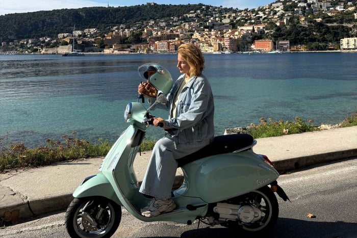 From Nice: Private Guided French Riviera Vespa Tour