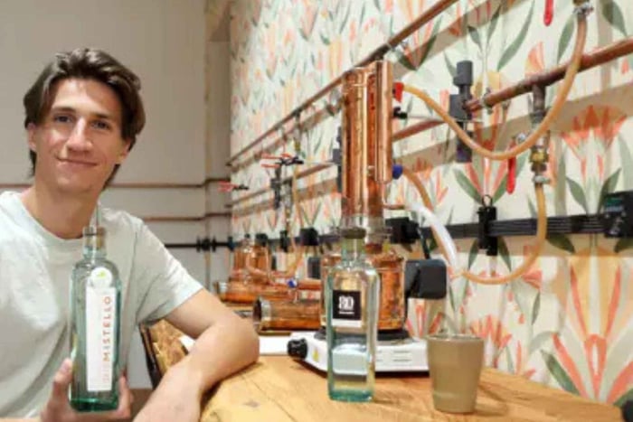 Nice: Craft your own gin with a master - 2 people