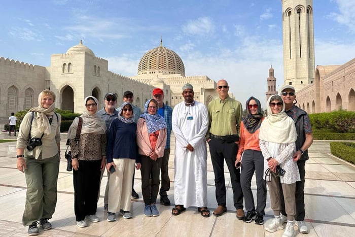 Muscat: Heldags byomvisning med besøk i Grand Mosque og souq