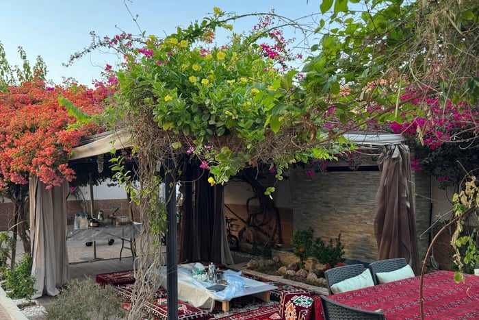 Muscat: Omani Iftar Experience & dinner with a Local Family