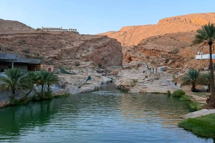 Wadi Bani Khalid: Natural Pools, Mountain Oasis & Muqal Cave