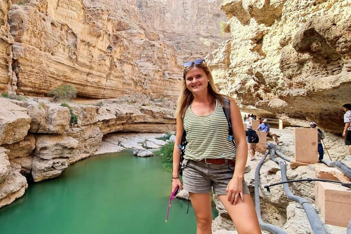 Wadi Shab: Abenteuer-Wanderung, Schwimmen, versteckte Höhle, Strand, Doline