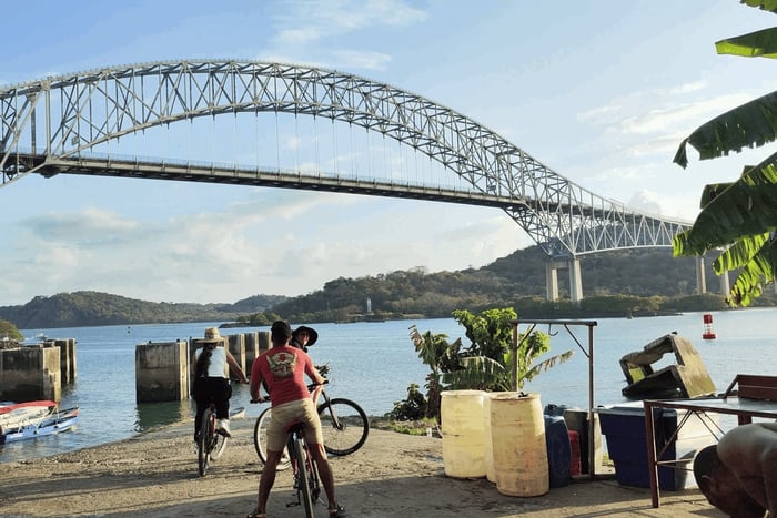 Avventura in bicicletta nella zona del Canale di Panama