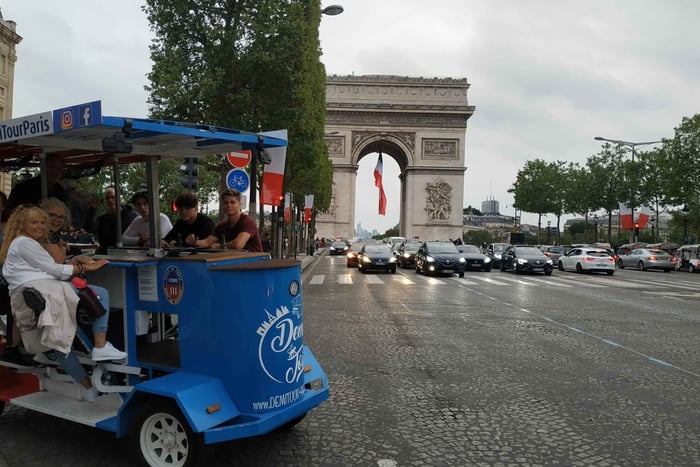 Beer Bike Bar With Drinks Included