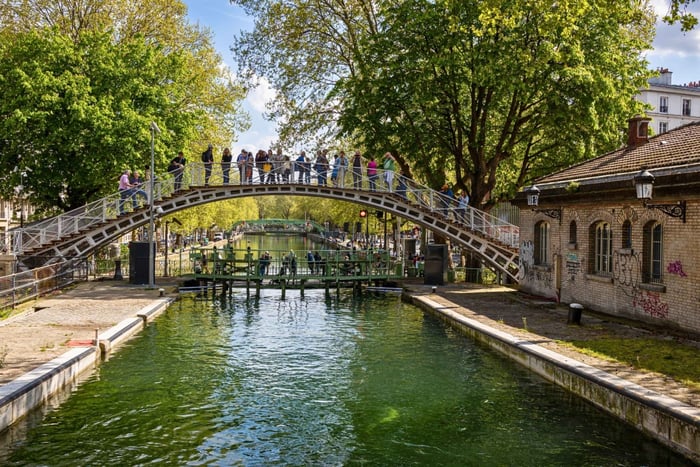 Best of Both Worlds Cruise: From Canal St. Martin to Seine
