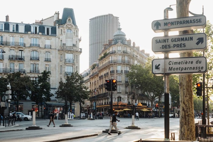 Parigi: tour a piedi della Montparnasse nascosta (olandese)