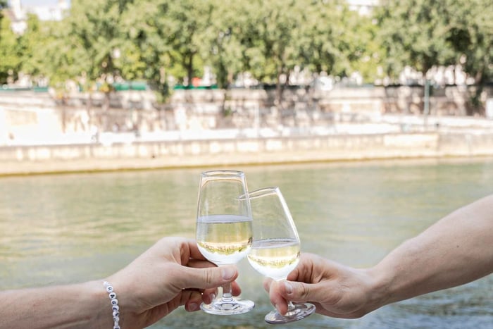 Paris : dégustation de vin et visite à pied du Marais