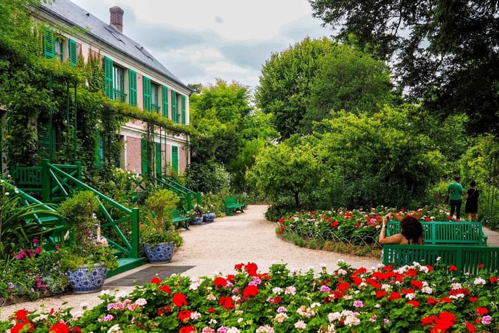 Giverny et moulin de Vernon, petit groupe (2-6 personnes), avec prise en charge