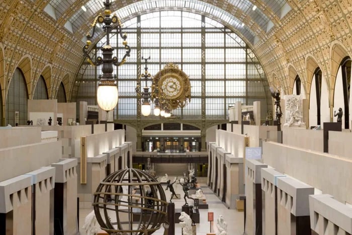 París: tour a pie por el barrio del Museo de Orsay y ticket de entrada