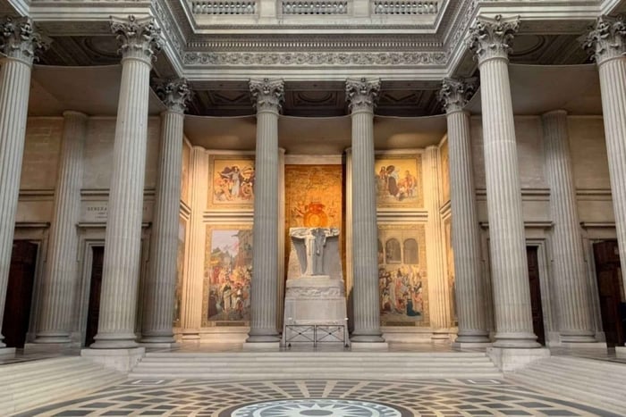 Entrébillet til Pantheon og sejltur på Seinen