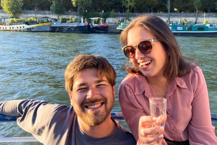 Paris: Happy Hour Evening Cruise on the Seine River