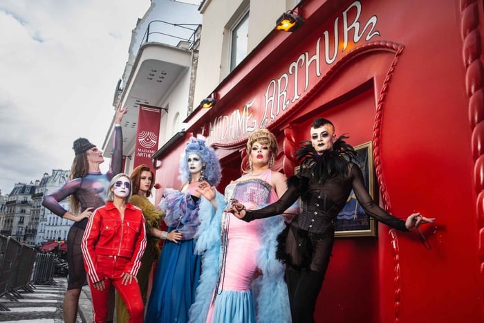 Parigi: biglietto per lo spettacolo di cabaret di Madame Arthur