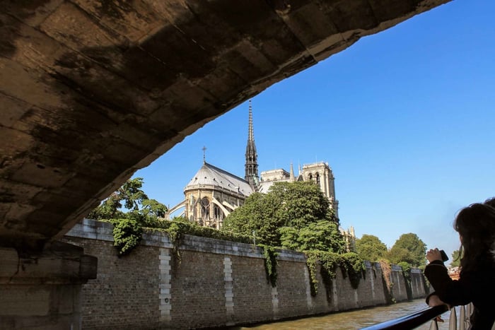 Seine River and Canal Saint-Martin Cruise
