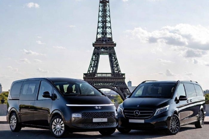 Transfer from CDG Airport to Paris up to 8 people