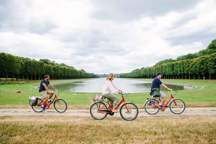 Versailles: Half-Day Bike Tour
