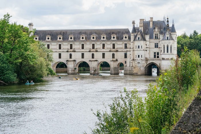 Au départ de Paris : Excursion d'une journée dans les châteaux de la Loire avec dégustation de vin