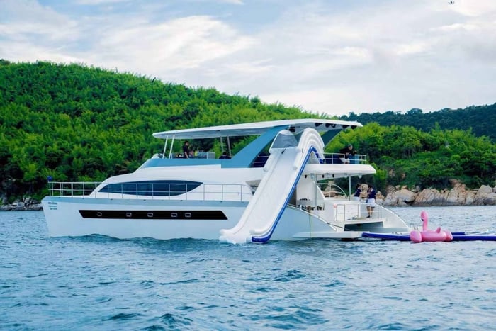 Pattaya Premium 3 Islands Cruise
