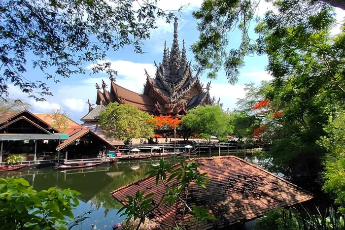 Pattaya: El Santuario de la Verdad Entrada con descuento