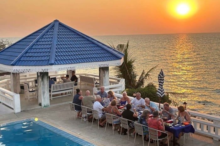 Tapas- en cocktailervaring bij zonsondergang