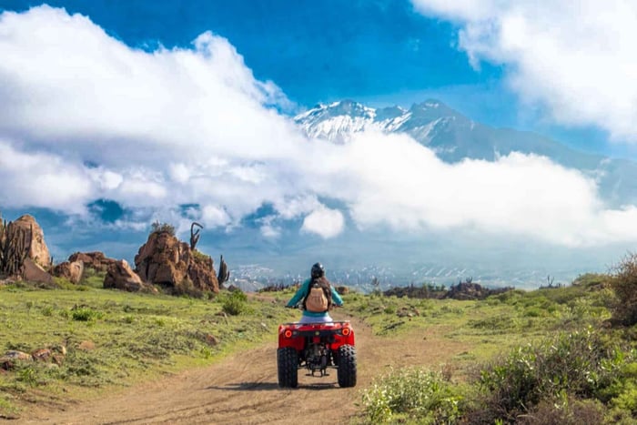 Arequipa: Quad Bike Adventure in Parque de la Rocas