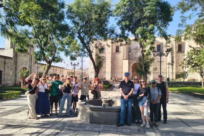 Arequipa Walking Tour: Historic Center.