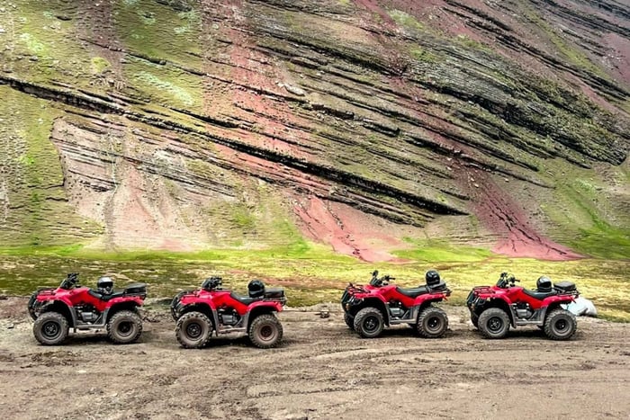 Ausangate Glacier: 4 turquoise lagoons by quad bike with food