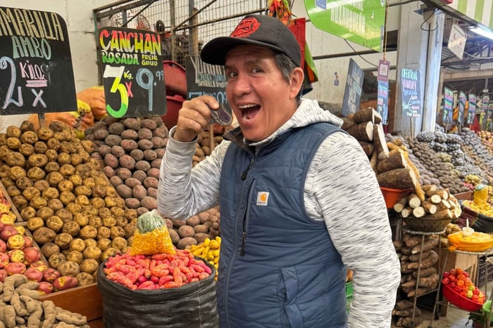 Callao: Market, Fortress, and Museum Guided Tour