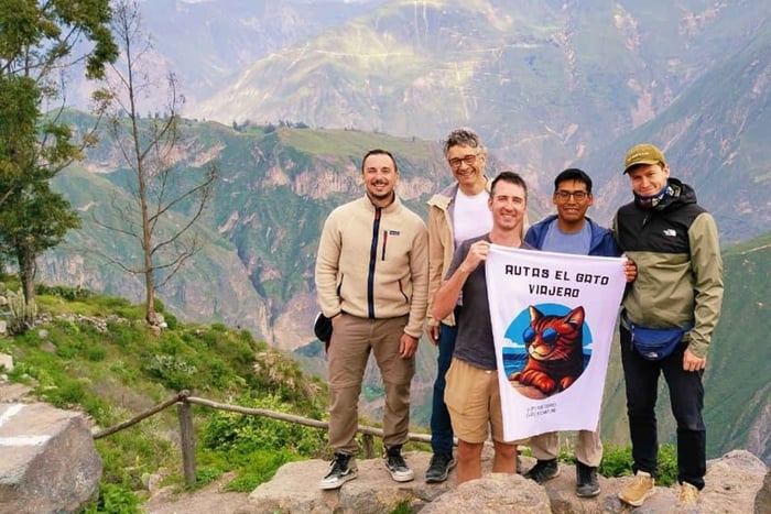 Colca Canyon: 2-Day Adventure Trekking and Relaxation in the Oasis