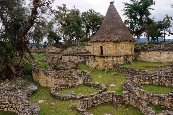 Combo: Gocta Waterfall and Kuelap Fortress in 2 Days