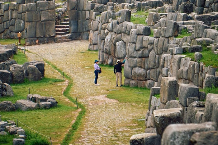 Cusco: City Tour & Pisac Market and Ruins (Full-Day)