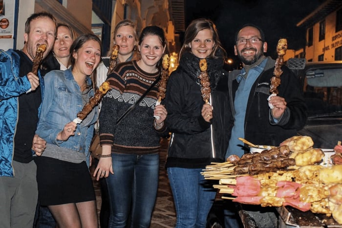 Cusco: Evening Food Tour with Pisco Cocktails