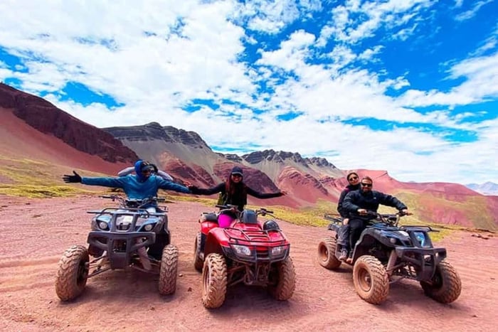 Cuzco: Montaña de Colores +Valle rojo en Cuatrimotos.