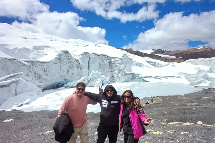 Cusco: Premium Quelccaya Glacier & Sibinacocha lake - 1 day