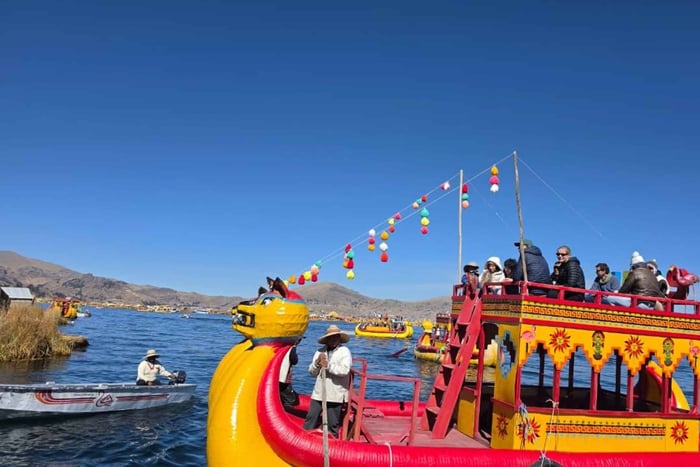 Experience Lake Titicaca: 2 days among the Quechua-speaking community and floating reed islands