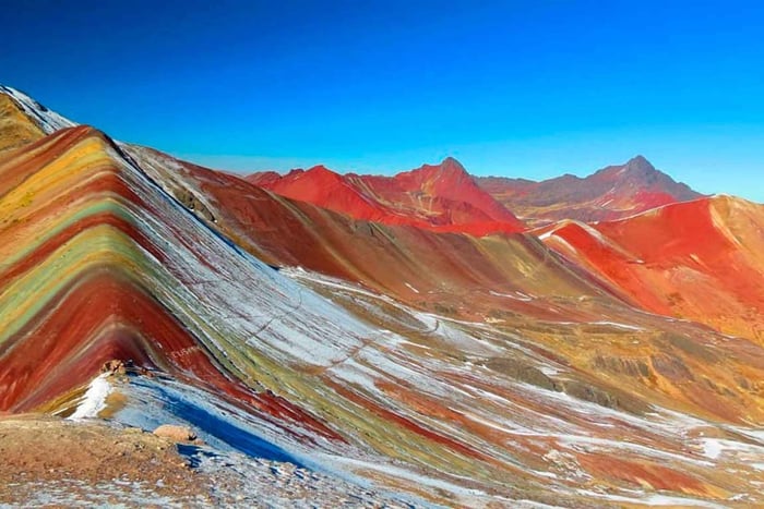 From Cusco: Humantay Lake and Rainbow Mountain 2-Day Tour