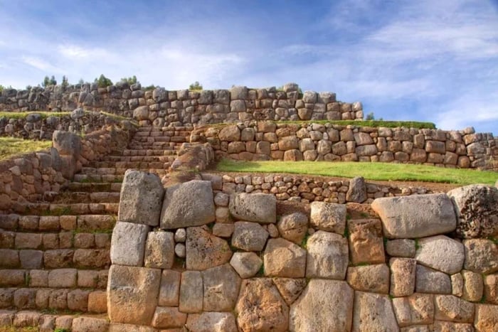 From Cusco: Private Tour of Moray, Salt Mines + Chinchero and Lunch