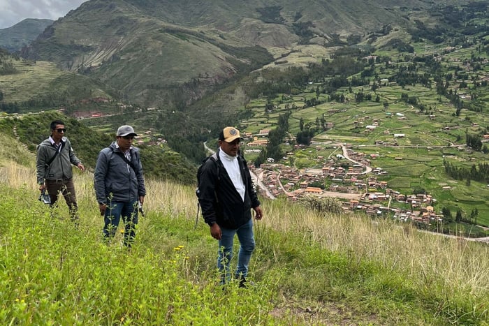 From Cusco: Santa Teresa Coffee Tour with Tasting & Lunch